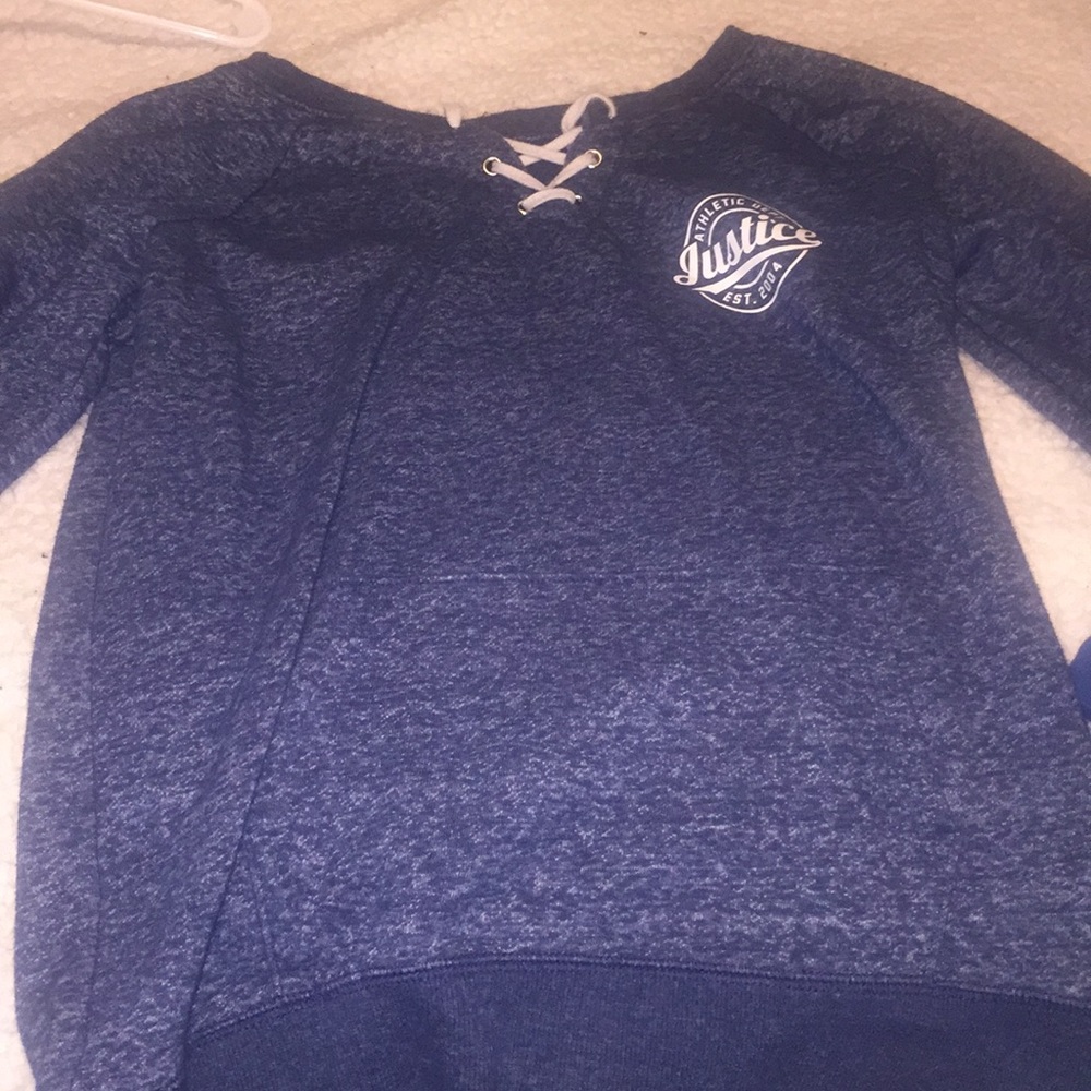 3/$15🥰Justice sweatshirt